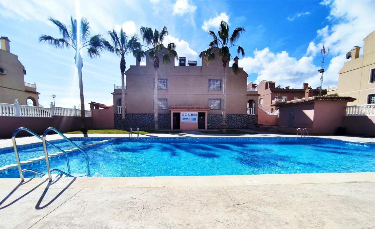 Modern Townhouse With Bbq & Terrace - Gran Alacant Exterior photo